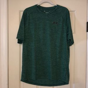 NWOT Under Armour ‘The Tech Tee’ short sleeve shirt